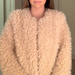 Forever 21 FAUX FUR cream jacket